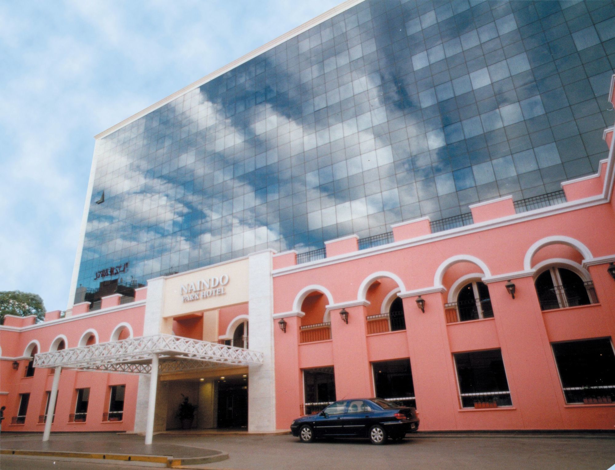 Naindo Park Hotel La Rioja Dış mekan fotoğraf